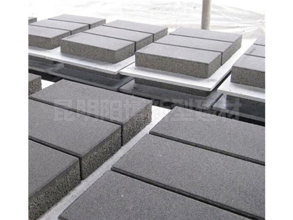 水泥制品在道路建設(shè)中的優(yōu)勢有哪些？云南陽博水泥制品廠家分享